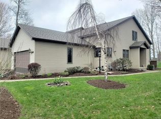 3275 Walden Oaks Blvd, Cortland, NY 13045