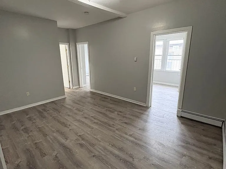 3 Lucille Pl — Photo 4