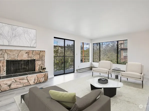 6200 24th Avenue NW #204, Seattle, WA 98107