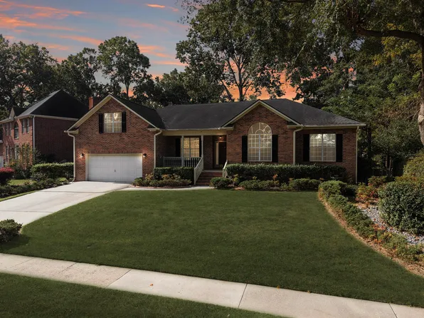 116 Ashley Hill Dr, Goose Creek, SC 29445