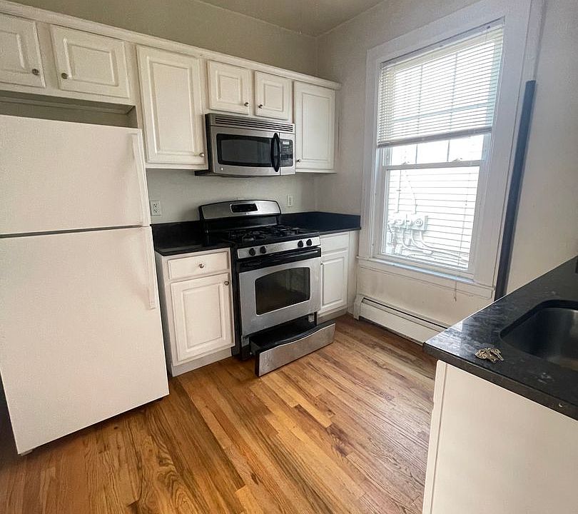 2830 Avon St 2830 Avon St New Haven CT Zillow