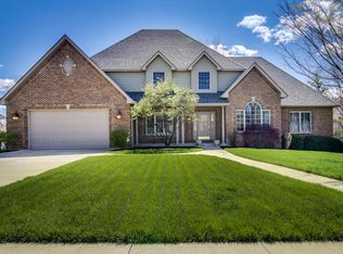 2800 Pine Tree Ln, Columbia, MO 65203