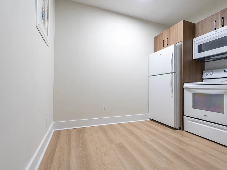 115 Sherbrook St — Photo 20