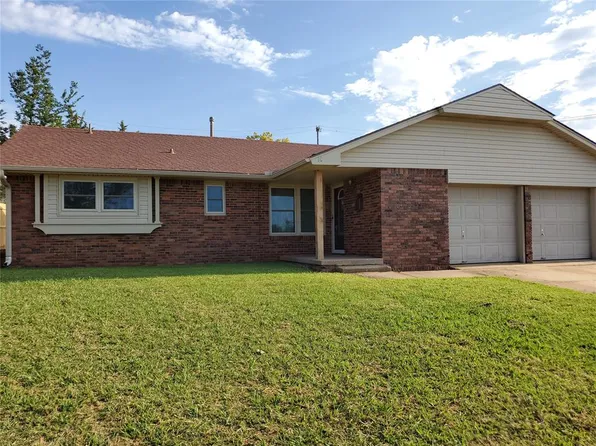 10 NE 66th St, Oklahoma City, OK 73105