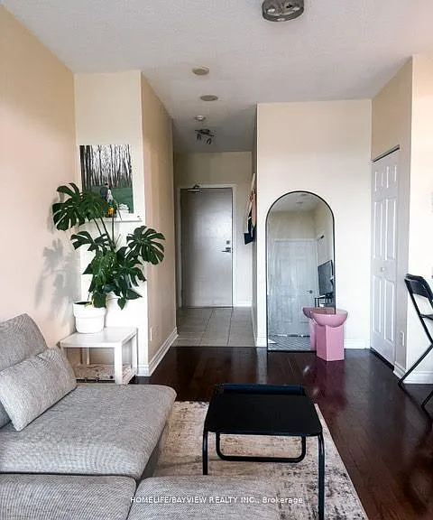 18 Holmes Ave #501 — Photo 10
