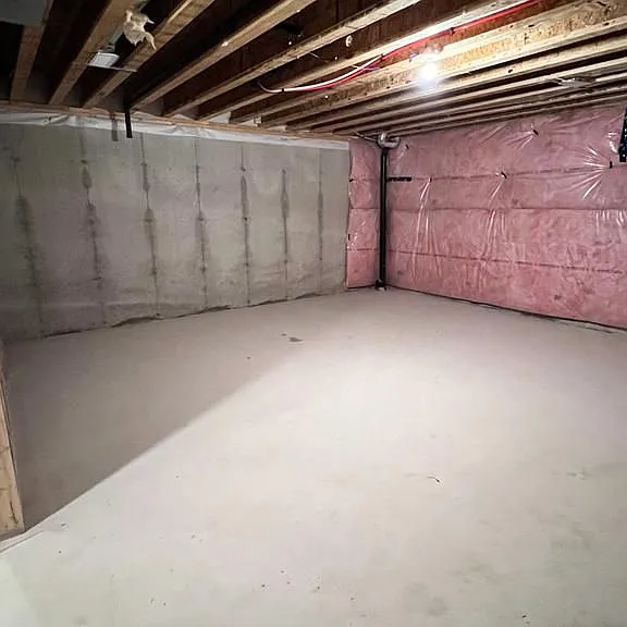 30 Daisy Ln W — Photo 37