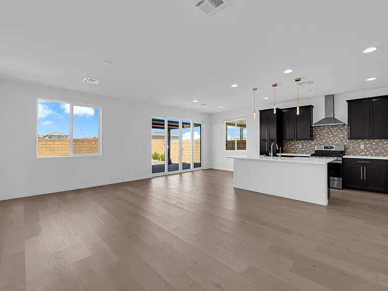 4066 Painted Lady Ave — Photo 20