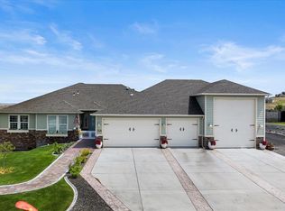 308 Northview Loop, West Richland, WA 99353