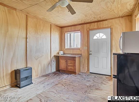 5th image of 745 Sheep Creek Rd
