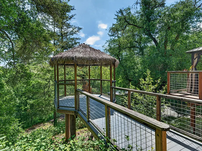 2348 Mill Creek Ln — Photo 30