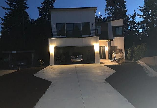 1st image of 11405 106th Ave NE