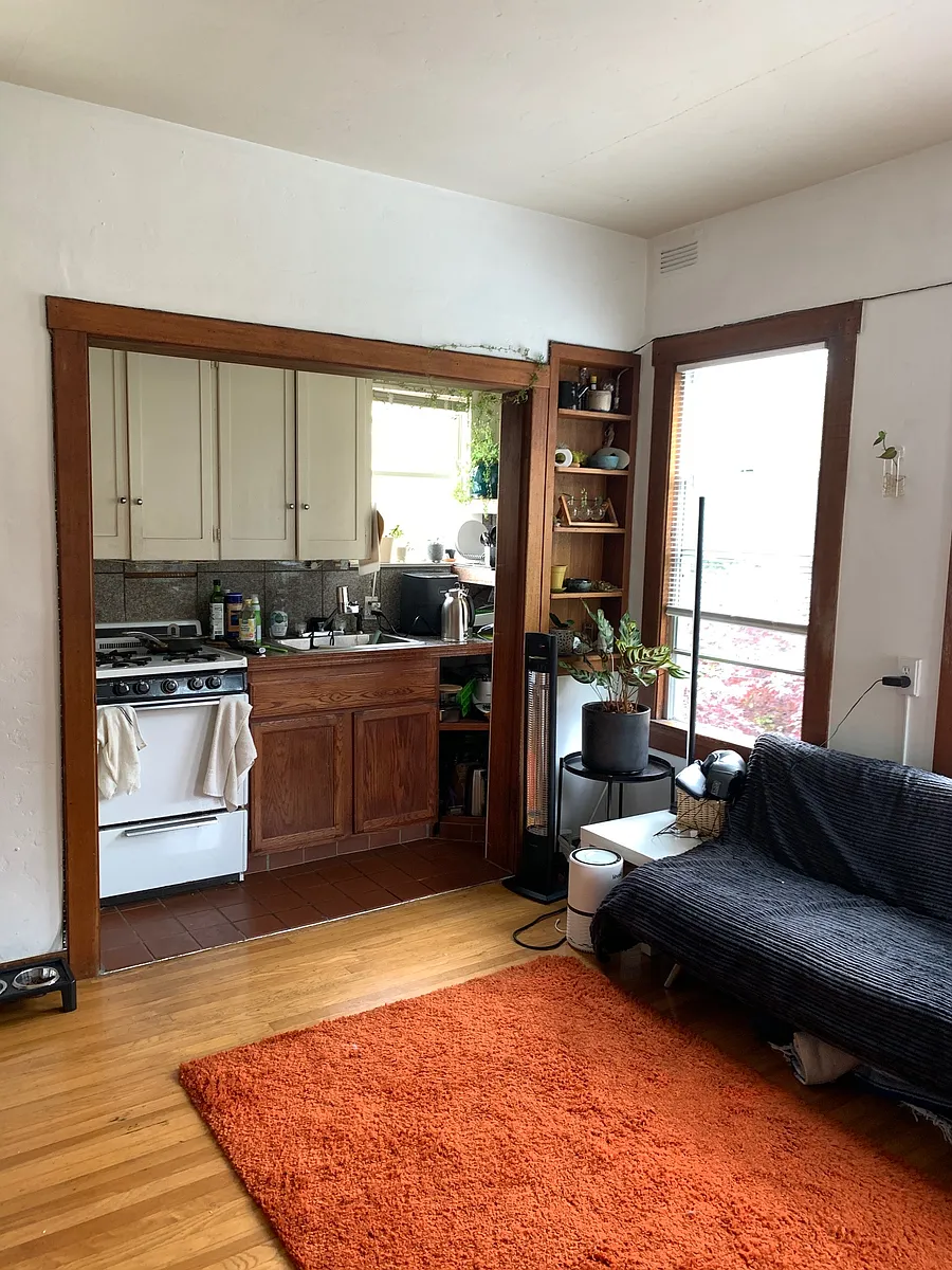 Building Photo - 2231 Blake St #4