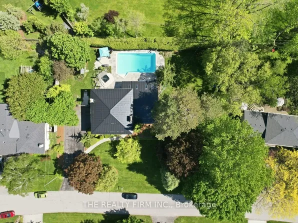 27 Redford Rd, London, ON N5X 3V5