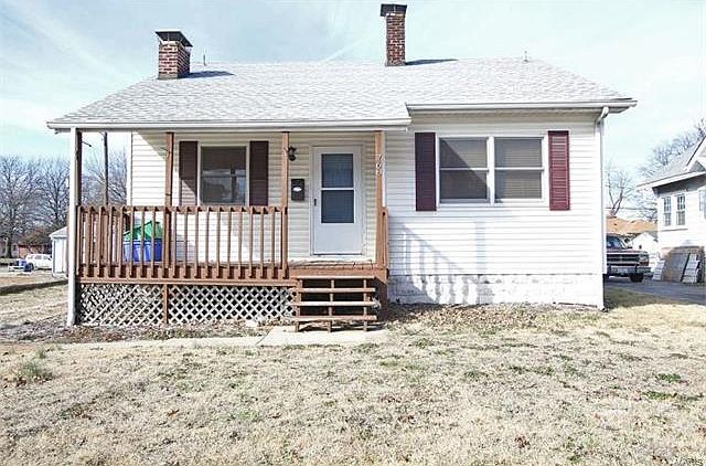 1st image of 768 N Wood River Ave