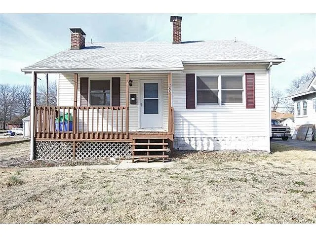 768 N Wood River Ave photo 1