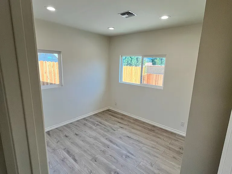 9525 Riverview Ave — Photo 9