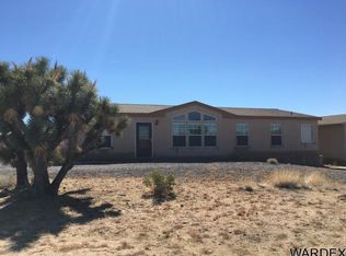 15360 S Pearl Hart Rd, Yucca, AZ --