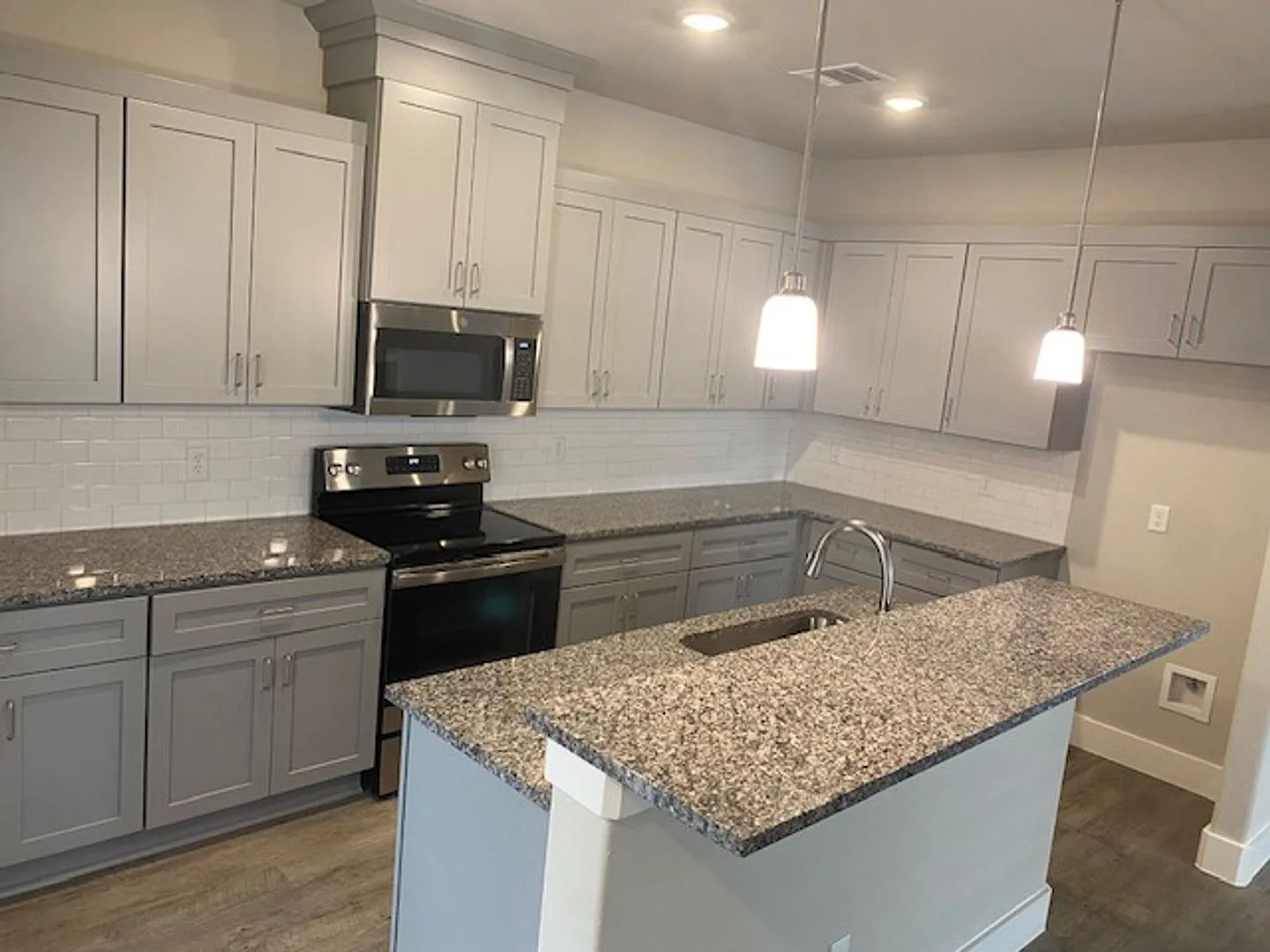 4/2.5/2 - Short & Long Term Leases — Photo 4