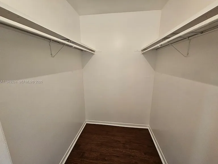 642 NW 13th St #310 — Photo 15