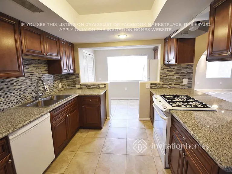 548 N 98th St — Photo 6