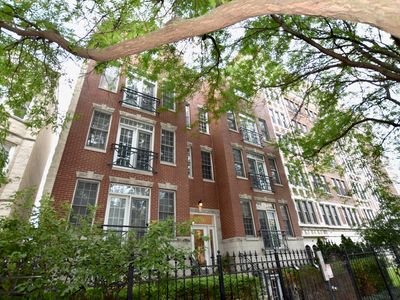 4530 N Magnolia Ave APT 3S, Chicago, IL, 60640
