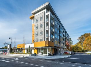 27215 272nd St #401, Langley, BC V4W2M4