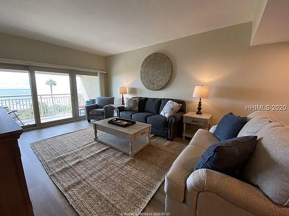 3rd image of 21 Ocean Ln APT 450