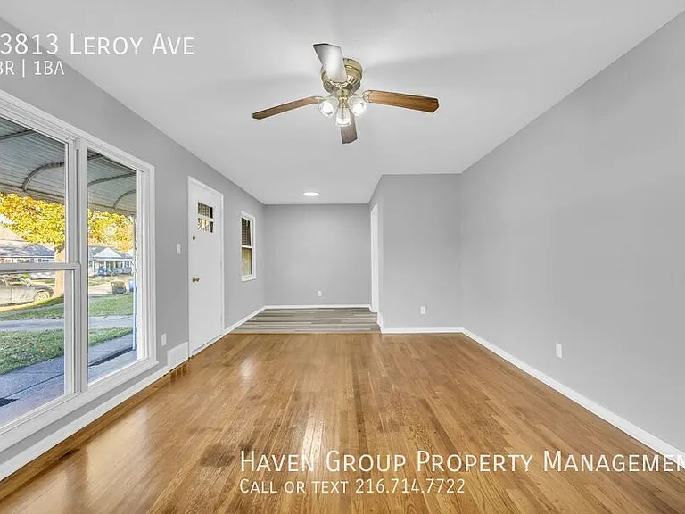 13813 Leroy Ave — Photo 5