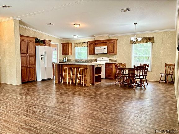3rd image of 27001 Richbarn Rd