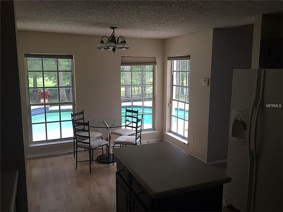 4th image of 10789 Satinwood Cir