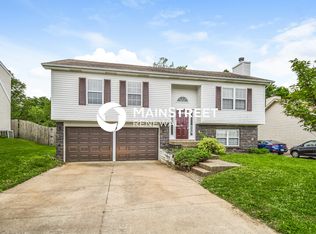 4662 Shenandoah Dr, Louisville, KY