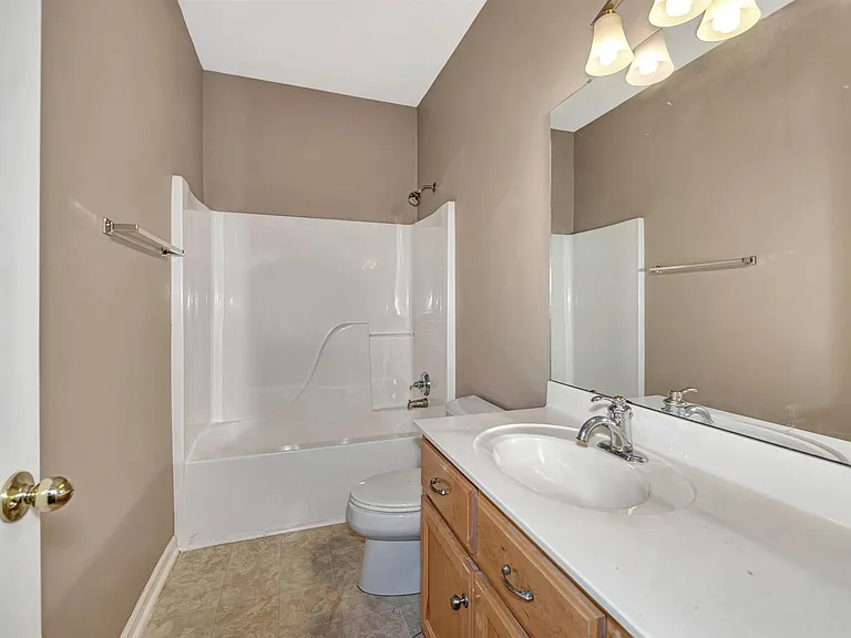 109 Dupont Cir — Photo 10