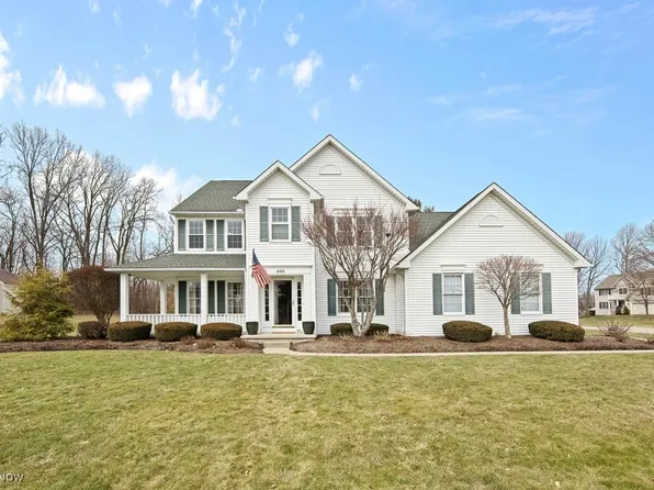 400 Charles Ave, Amherst, OH 44001