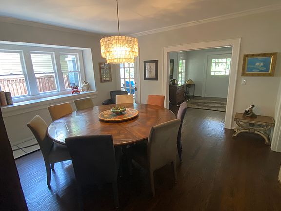 5th image of 3836 Mockingbird Ln