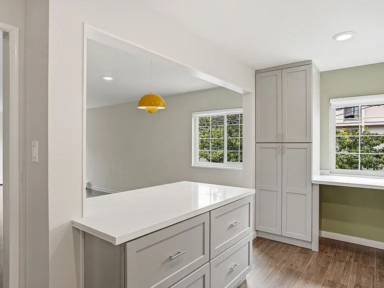 405 Bellevue Ave — Photo 16