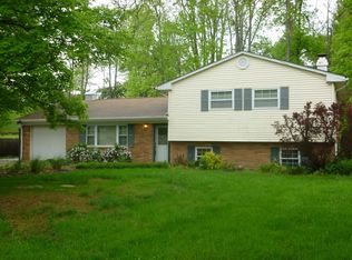 5639 Windridge Dr, Cincinnati, OH 45248