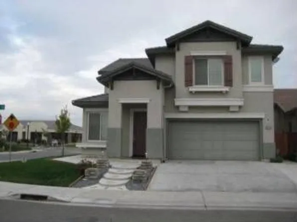 3210 Beretania Way, Sacramento, CA 95834