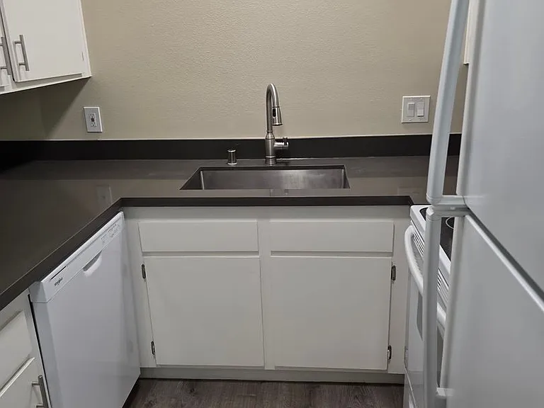 Welcome to 475 Cumulus — Photo 16