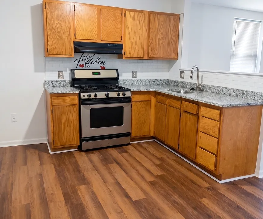 883 North 42nd St,