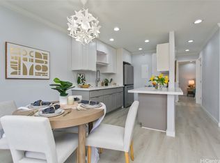 94-1075 Kepakepa St APT D8, Waipahu, HI 96797