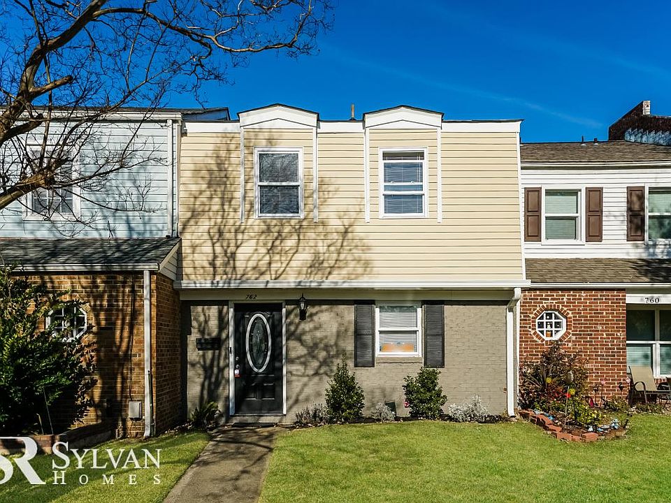 1st image of 762 Lake Edward Dr