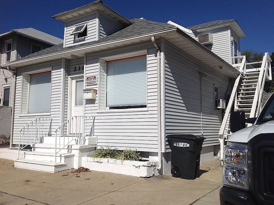 2nd image of 210 E Black Horse Pike Unit 4