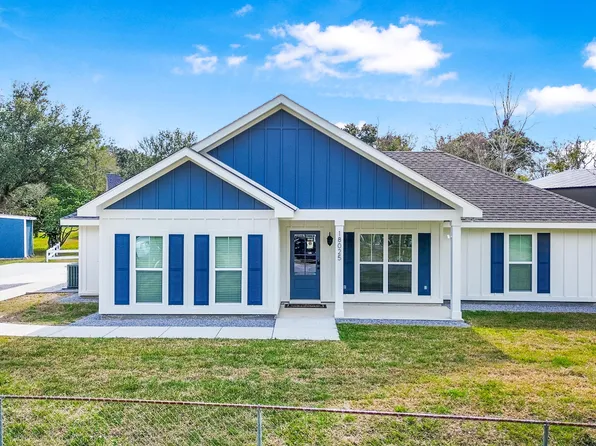 18025 Bert St, Long Beach, MS 39560