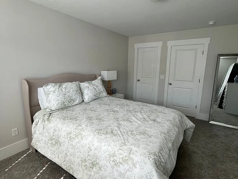7404 Springwater Dr — Photo 22