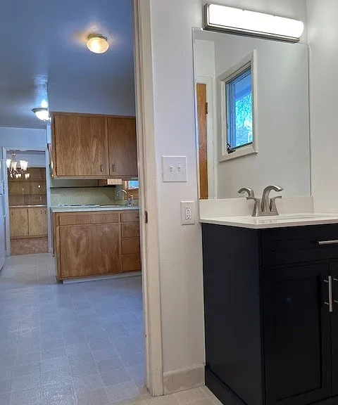 735 Park Ln — Photo 8