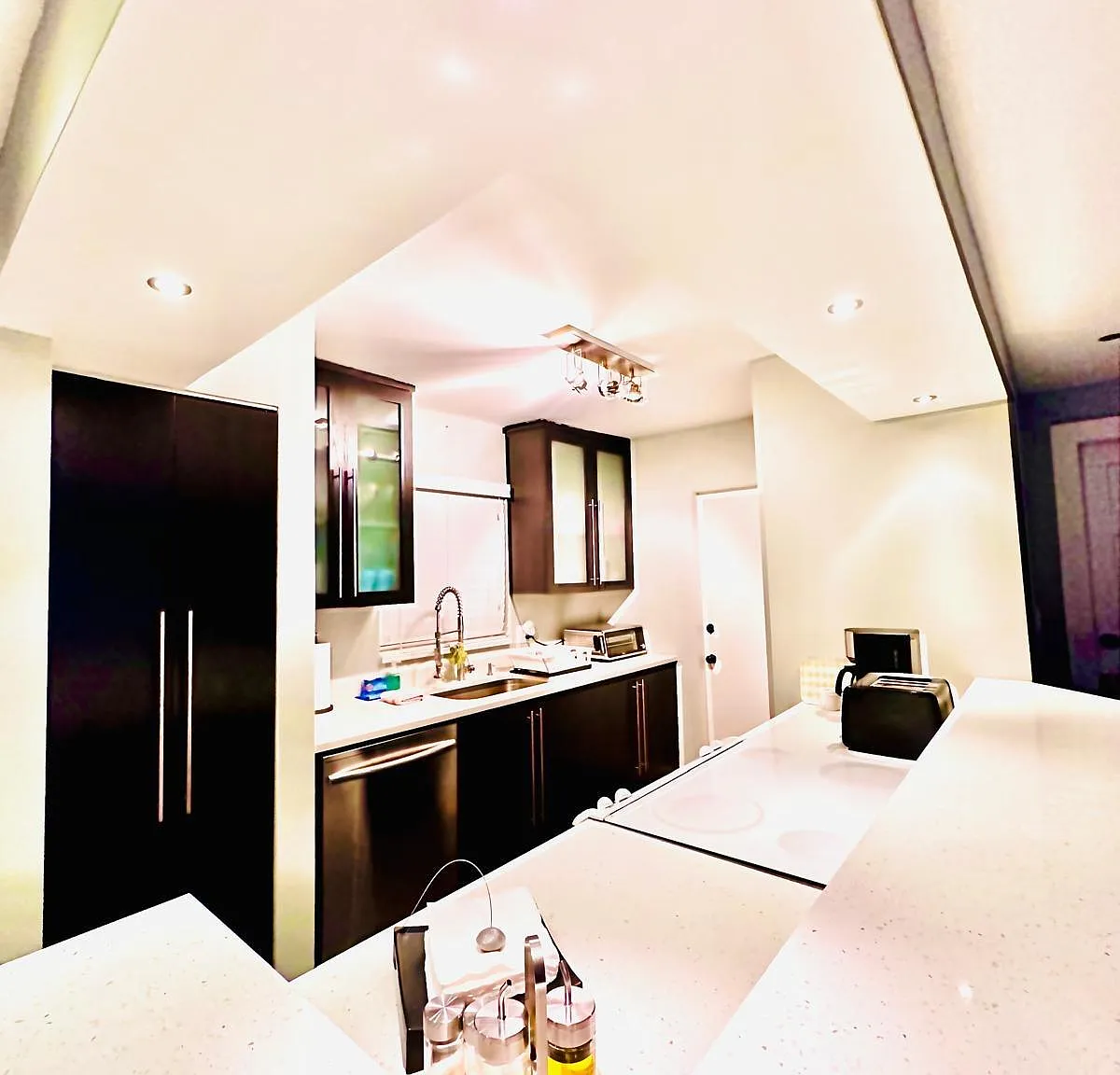 1 bed, 1.5 bath, 792 sqft, $2,700 — Photo 4