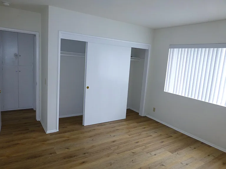 12755 Matteson Ave #7 — Photo 12