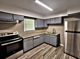 (RCH-41) 207 Cloverleaf Apartments, Athens, AL 35611
