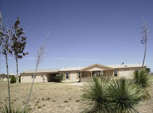 10505 E Autumn Ln, Hereford, AZ 85615