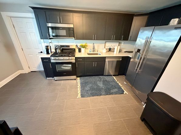 348 Farnsworth Ave Unit 1R